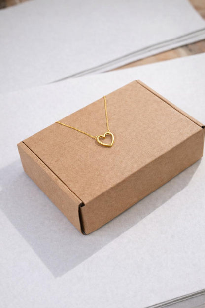 Elegant Gold Heart Pendant Necklace for Women | Minimal Love Design